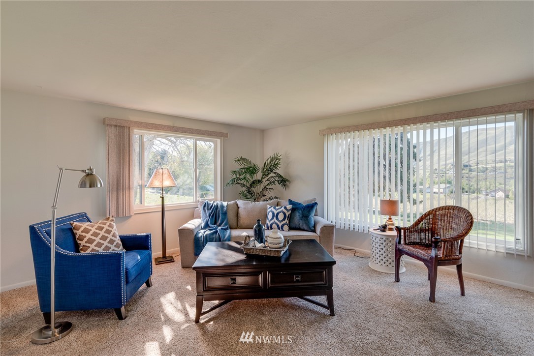 2000 Lower Monitor Road Wenatchee, WA 98801 - Photo 10 of 23 Gallery Image 10