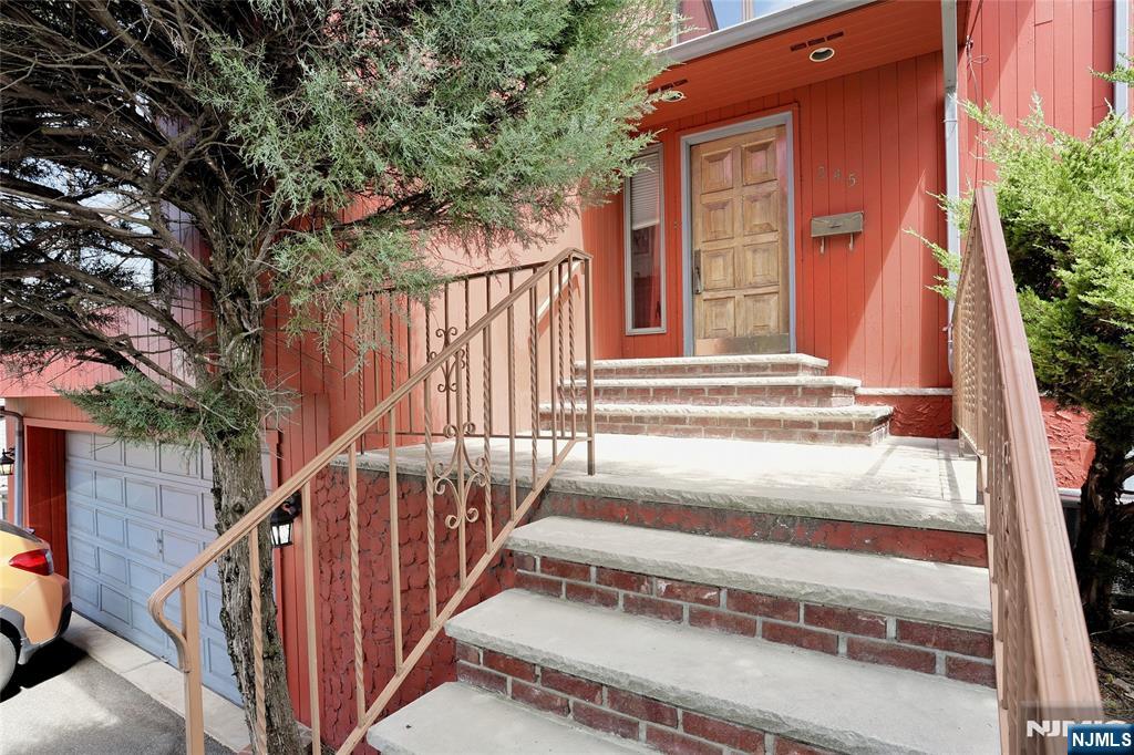 245 Highland Avenue Wood-Ridge, NJ 07075 - Photo 2 of 37