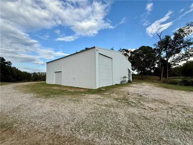 $199,000 | 380 Robinson Bridge Road, Lecompte, LA 71346