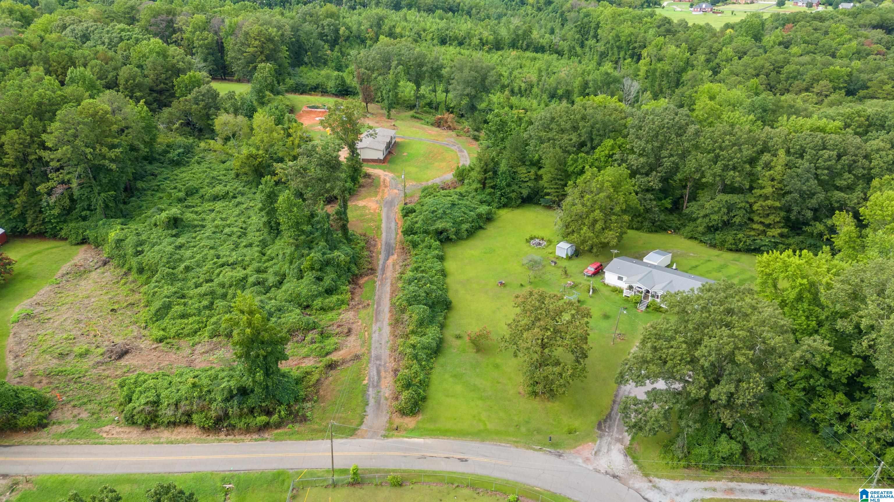 8437 Wade Road Warrior, AL 35180 - Photo 29 of 42