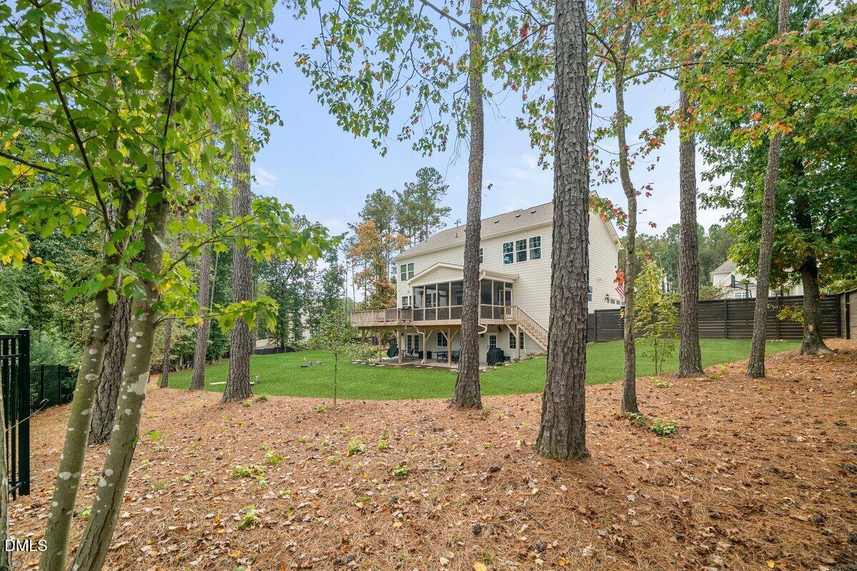 2405 Flume Gate Drive Raleigh, NC 27603 - Photo 8 of 44 P1101237