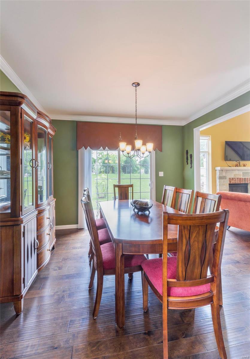 844 Fred Kemp Court Ballwin, MO 63021 - Photo 13 of 51