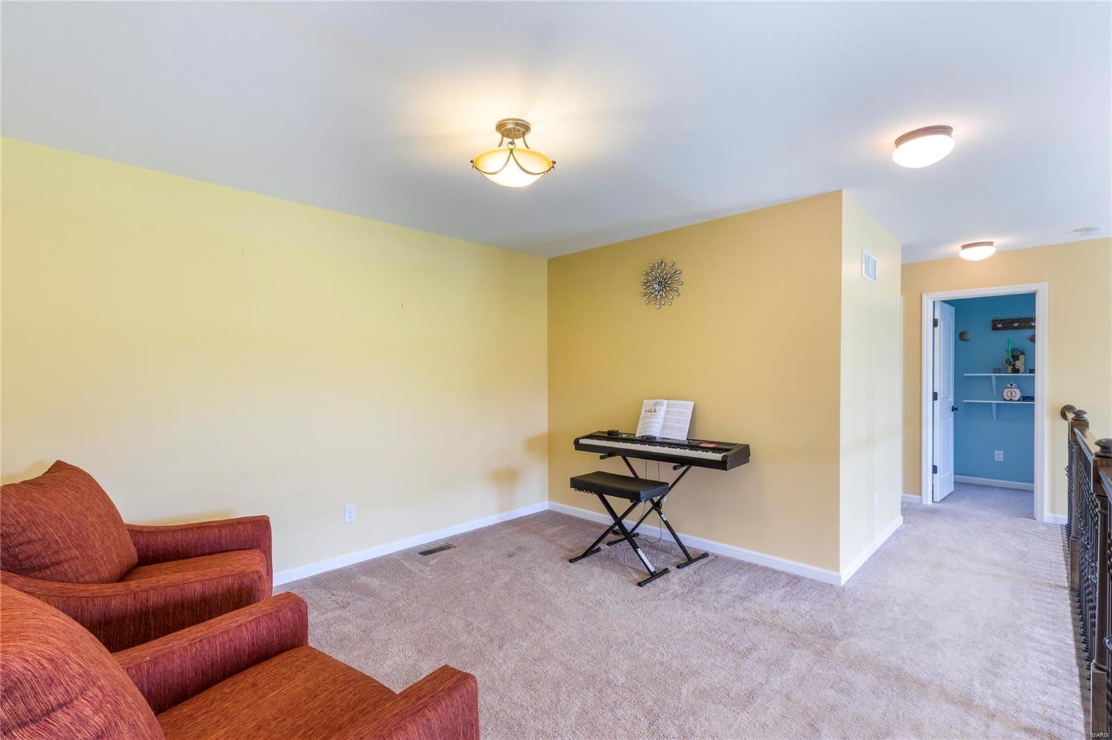 844 Fred Kemp Court Ballwin, MO 63021 - Photo 30 of 51