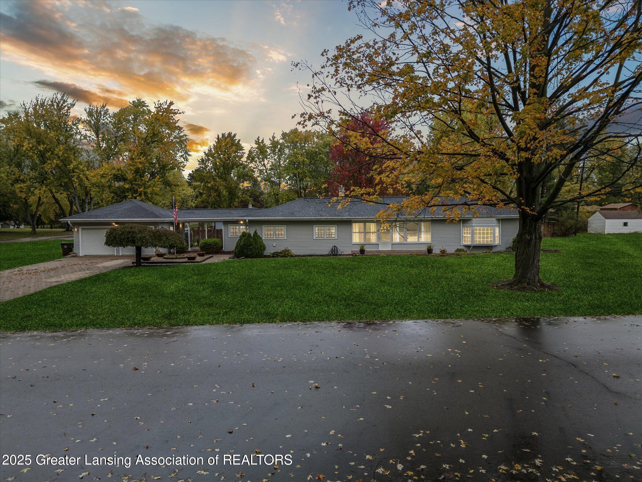 7937 Carlson Road Lansing, MI 48917 - Photo 1 of 62 01-7937-Carlson-Rd-Lansing-MI-48917-Wind
