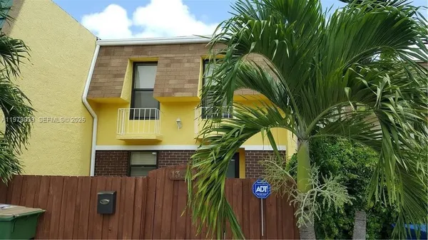 $3,400 | 13511 Northeast 24th Place, North Miami, FL 33181