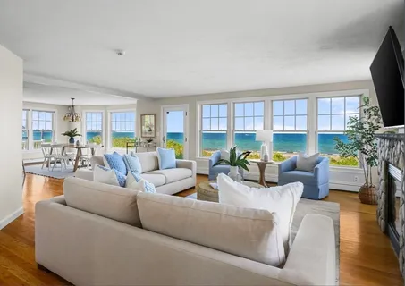 $2,950,000 | 67 Phillips Road, Bourne, MA 02562