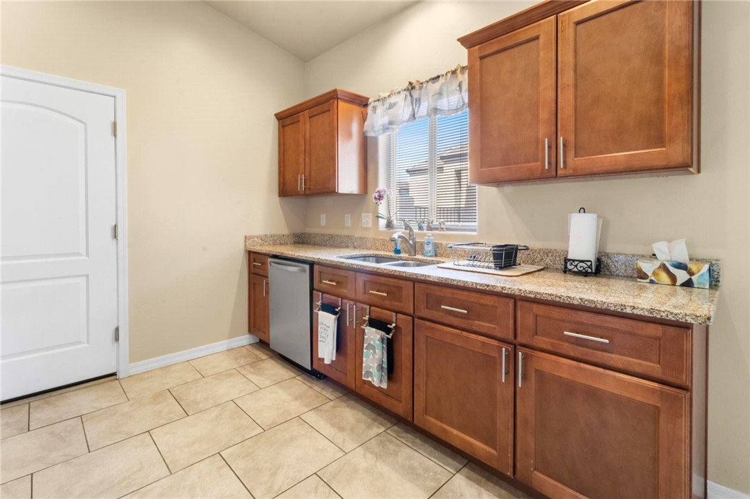 2644 Simms Avenue Kingman, AZ 86401 - Photo 22 of 40