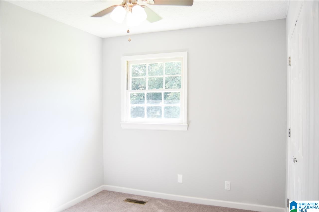 16 Crestview Drive Weaver, AL 36277 - Photo 19 of 39