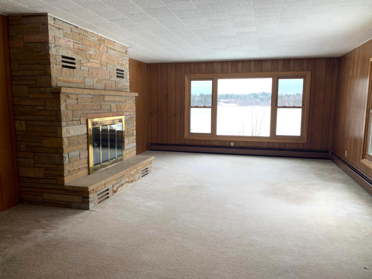 4002 Lakeview Drive Rhinelander, WI 54501 - Photo 9 of 49 Gallery Image 9