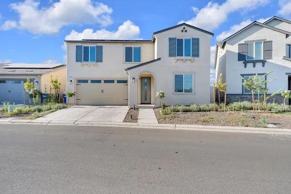 $610,000 | 6654 East Carmen Avenue, Fresno, CA 93727