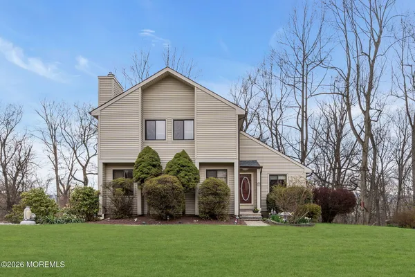 $635,000 | 48 Blossom Road, Hampton, NJ 08827