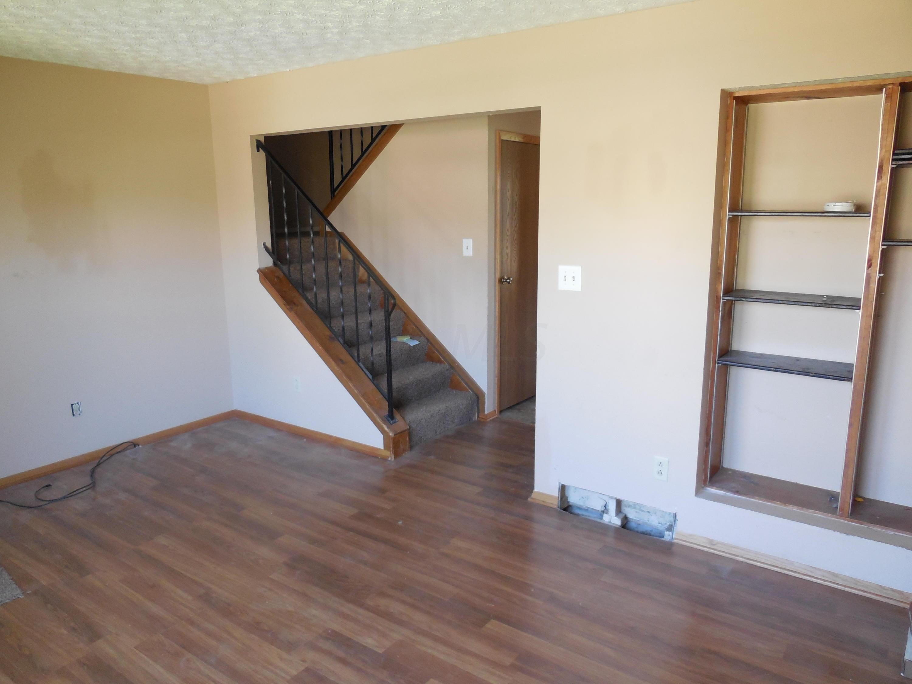 2369 Edmonton Road Columbus, OH 43229 - Photo 8 of 8 Gallery Image 8