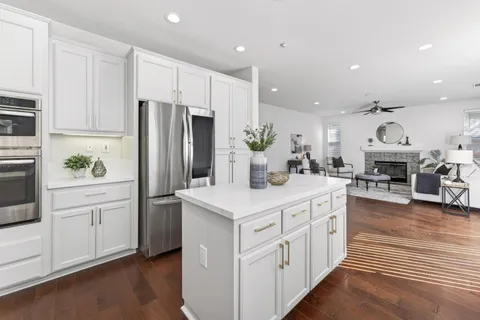 $1,089,000 | 2498 Turnberry Court, Brentwood, CA 94513