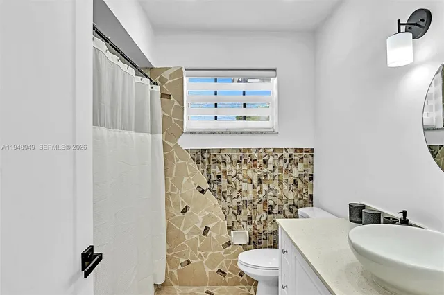 $975,000 | 4024 Jefferson Street, Hollywood, FL 33021