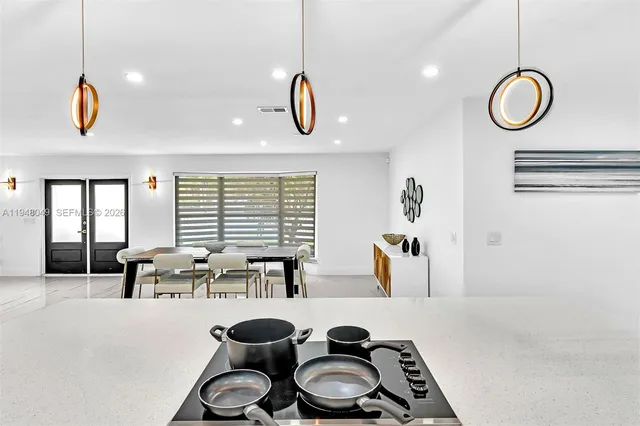 $975,000 | 4024 Jefferson Street, Hollywood, FL 33021