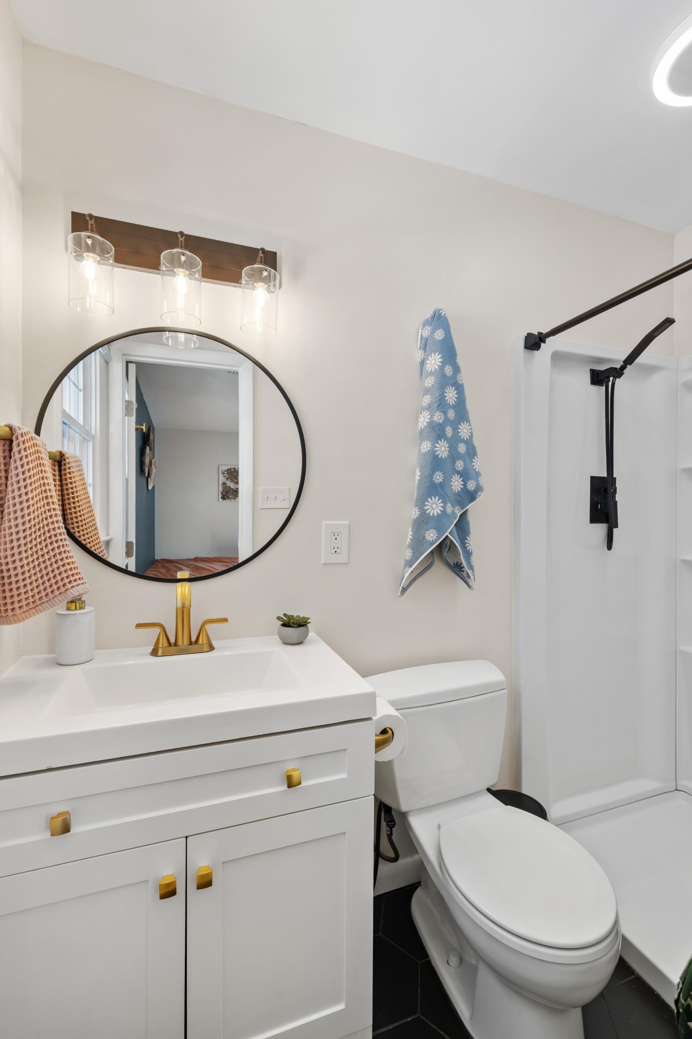 1200 Club Road Waynesboro, VA 22980 - Photo 30 of 70 upstairs primary bedroom