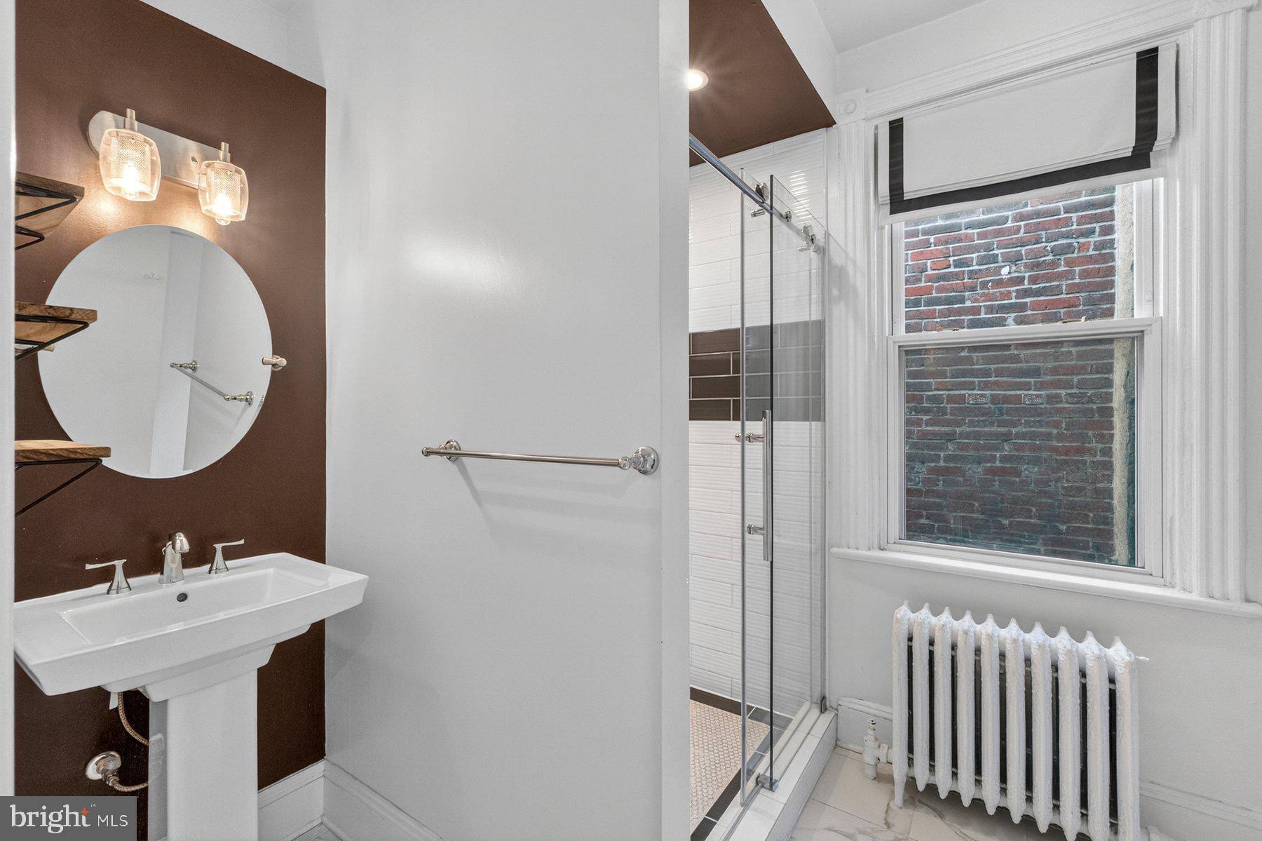 19 R Street Northwest, Unit A Washington, DC 20001 - Photo 24 of 37 Hall bath upper level