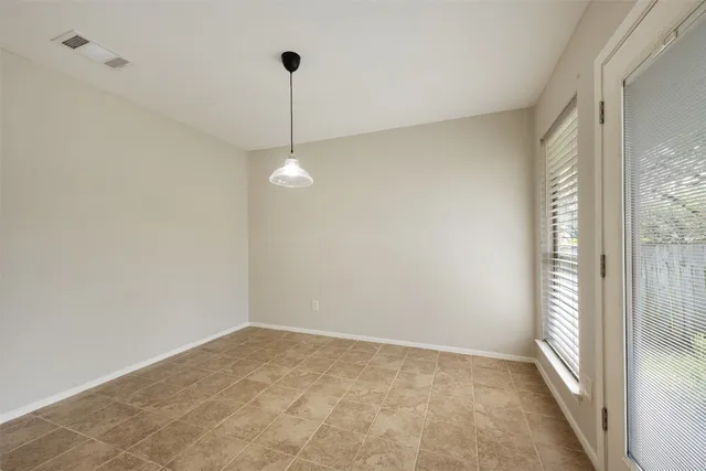 $2,400 | 12302 Eagle Rock Cove, Austin, TX 78750