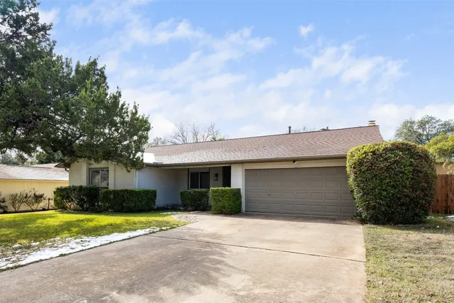 $2,400 | 12302 Eagle Rock Cove, Austin, TX 78750