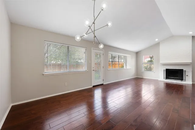 $2,400 | 12302 Eagle Rock Cove, Austin, TX 78750