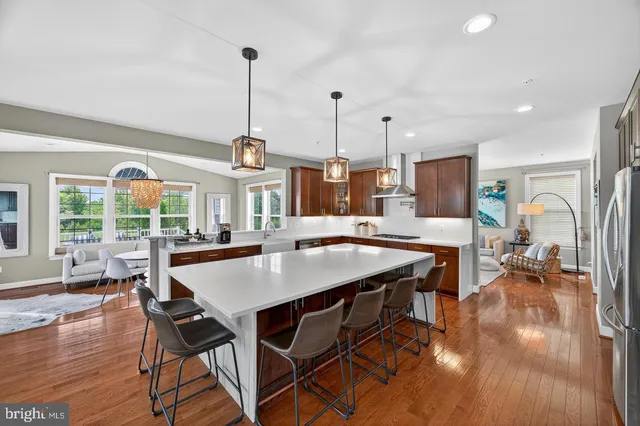 $1,399,999 | 5806 Toboggan Circle, Derwood, MD 20855