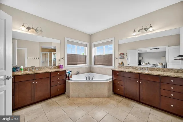 $1,399,999 | 5806 Toboggan Circle, Derwood, MD 20855