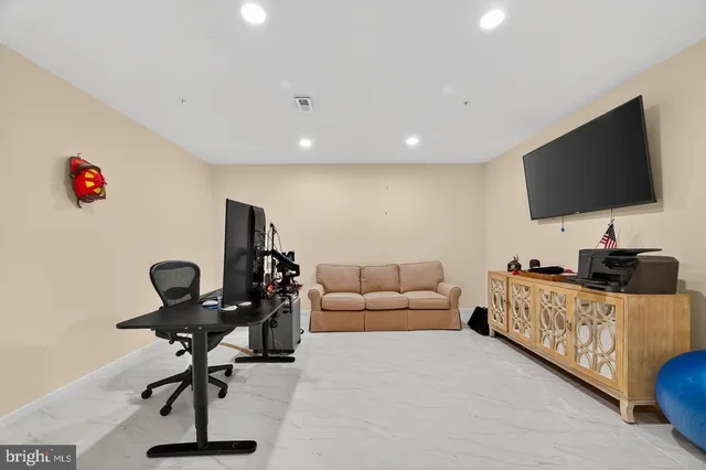 $1,399,999 | 5806 Toboggan Circle, Derwood, MD 20855