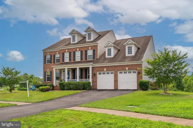 $1,399,999 | 5806 Toboggan Circle, Derwood, MD 20855