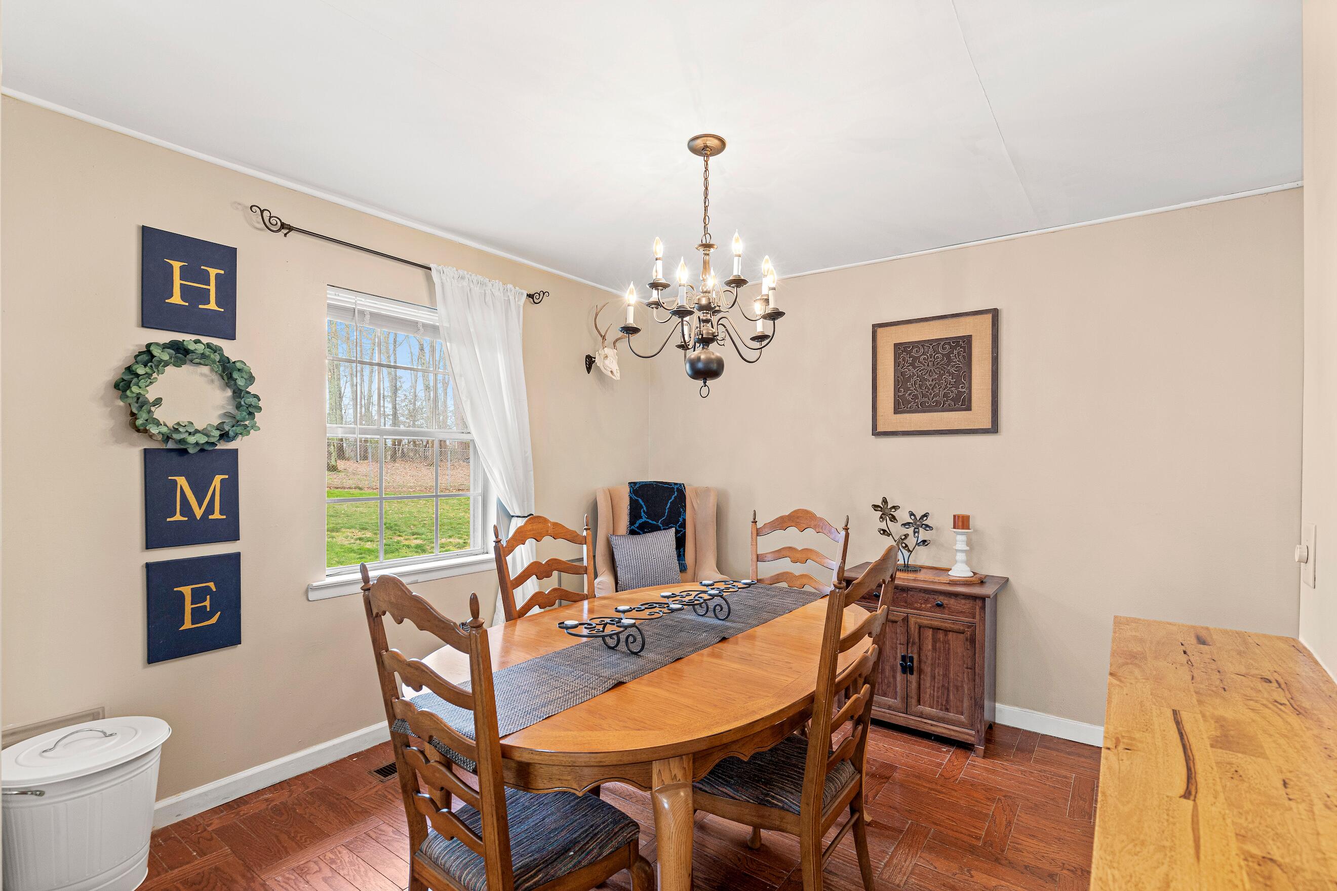 2110 Dallas Lake Road Soddy-Daisy, TN 37379 - Photo 13 of 31 dining
