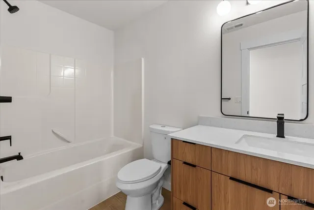 $564,990 | 5825 South M Street, Tacoma, WA 98408