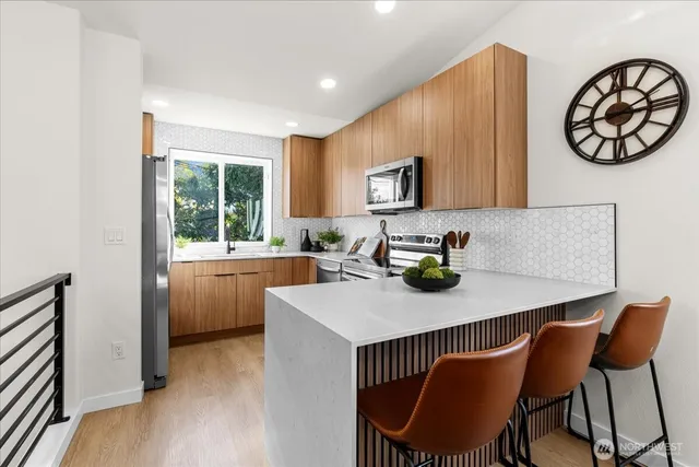 $564,990 | 5825 South M Street, Tacoma, WA 98408