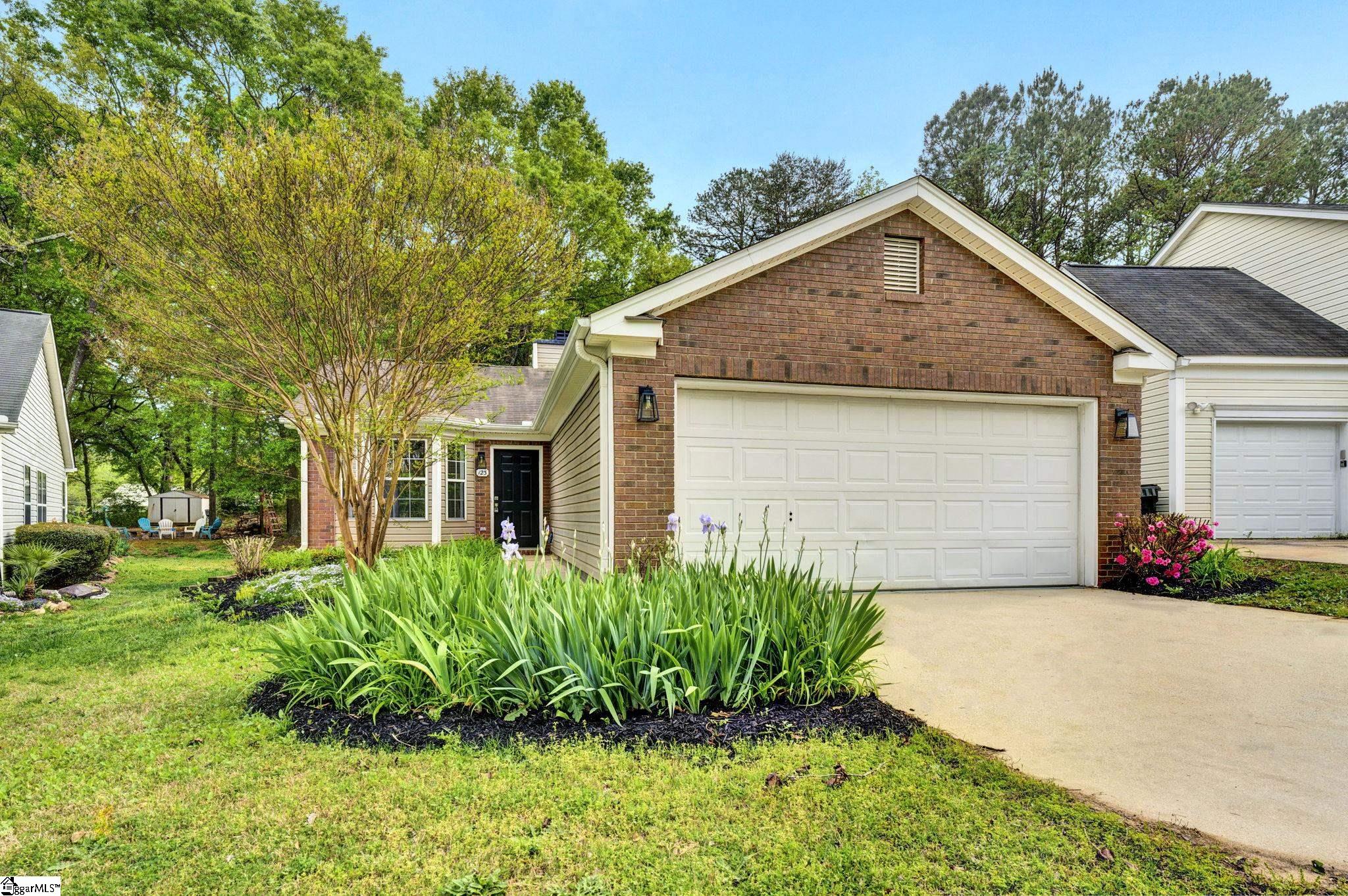123 Hawkesbury Road Simpsonville, SC 29681 - Photo 1 of 32 Gallery Image 1