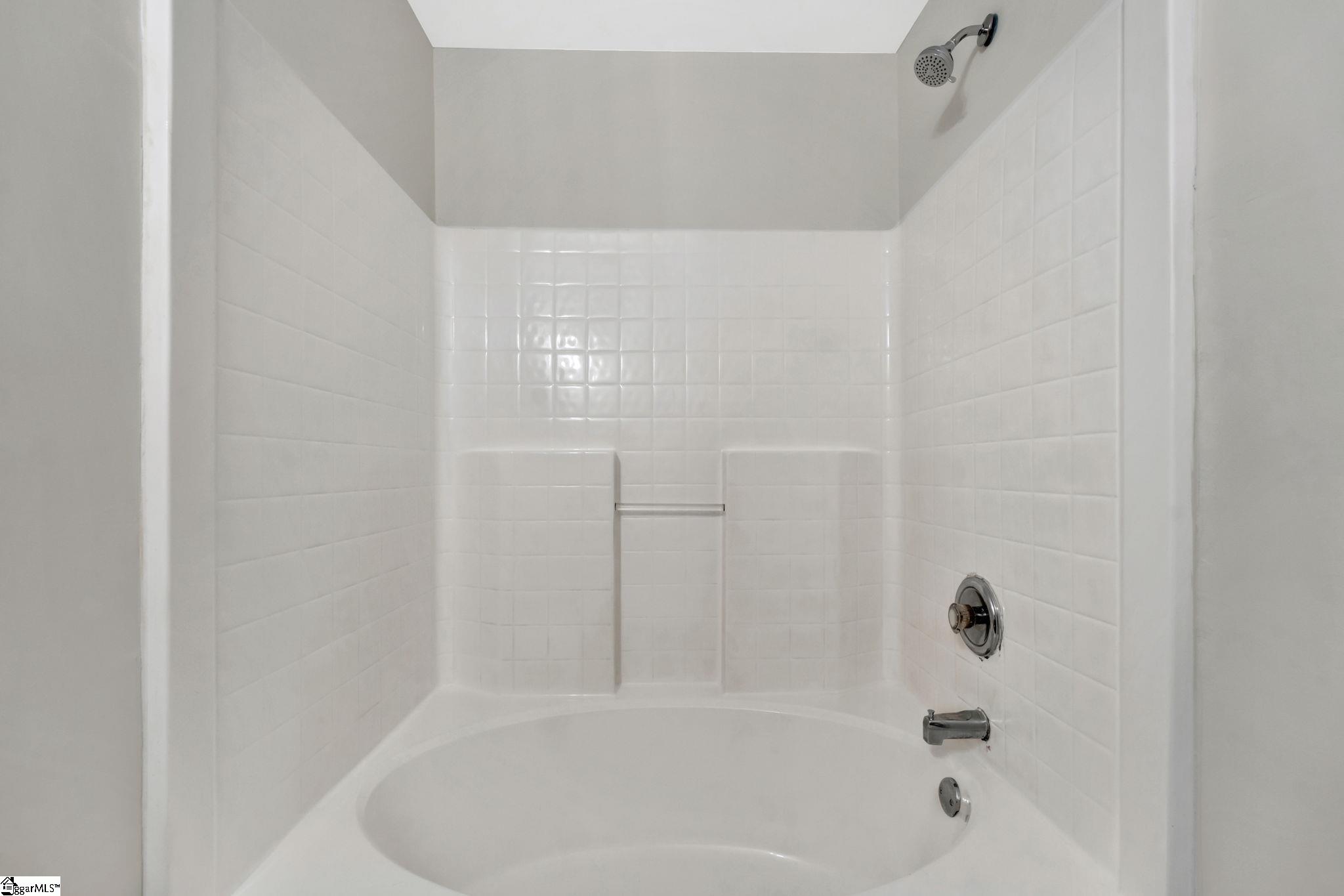 123 Hawkesbury Road Simpsonville, SC 29681 - Photo 19 of 32 Gallery Image 19