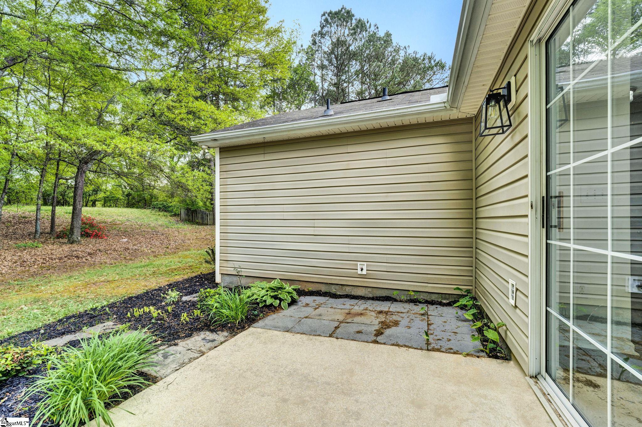123 Hawkesbury Road Simpsonville, SC 29681 - Photo 26 of 32 Gallery Image 26