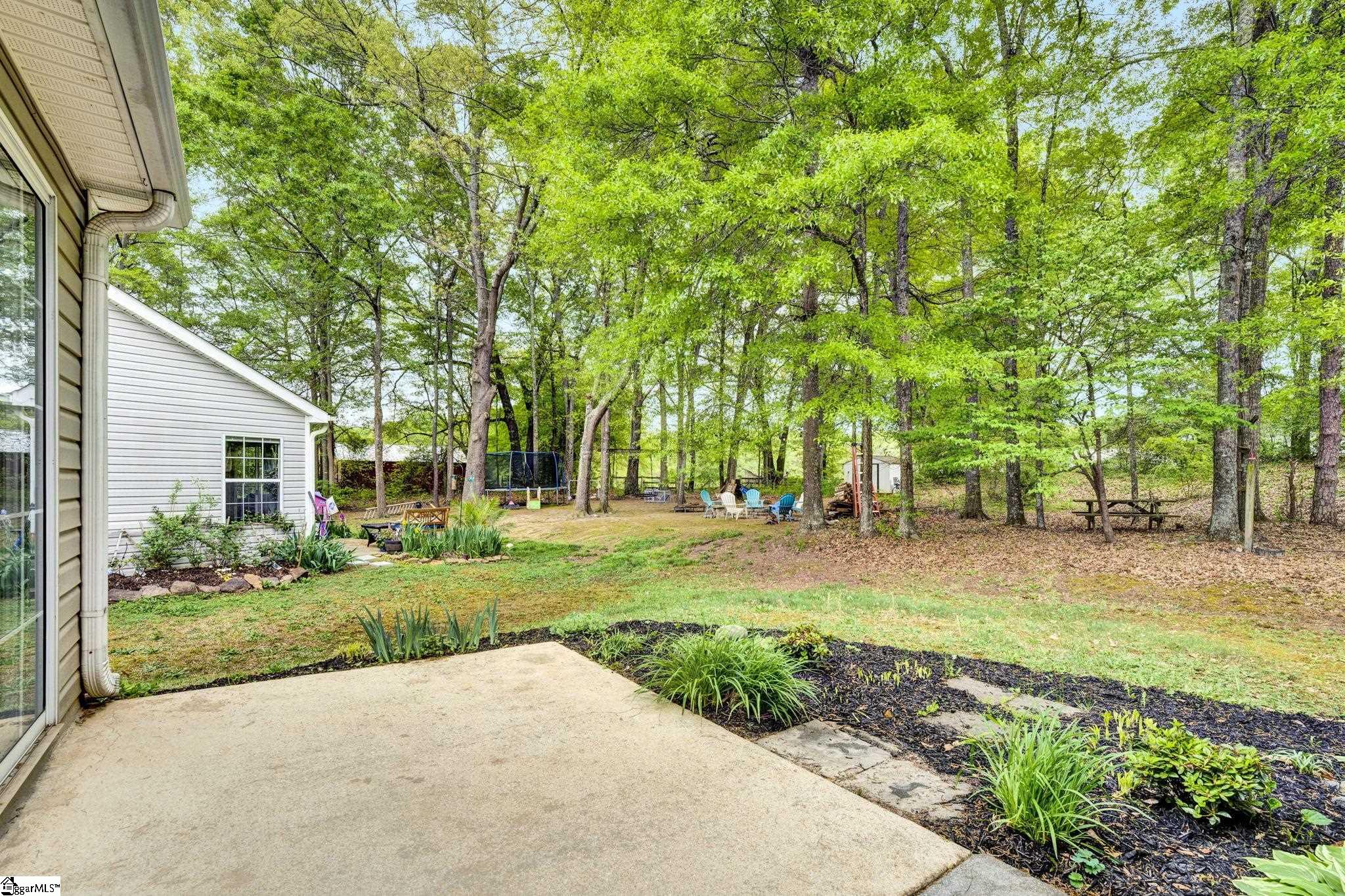 123 Hawkesbury Road Simpsonville, SC 29681 - Photo 27 of 32 Gallery Image 27