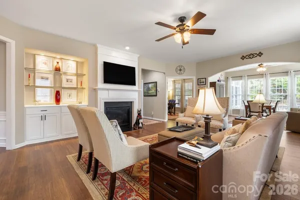$569,000 | 2009 Maned Goose Court, Fort Mill, SC 29707