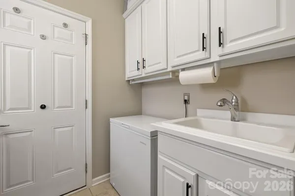 $569,000 | 2009 Maned Goose Court, Fort Mill, SC 29707