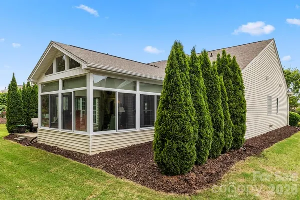 $569,000 | 2009 Maned Goose Court, Fort Mill, SC 29707