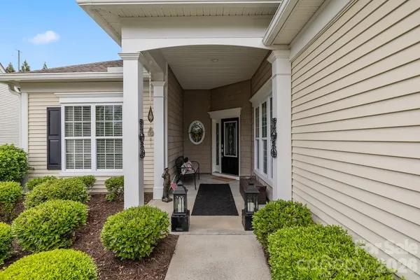 $569,000 | 2009 Maned Goose Court, Fort Mill, SC 29707