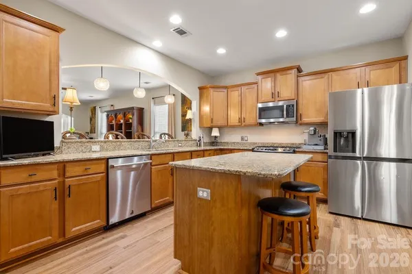 $569,000 | 2009 Maned Goose Court, Fort Mill, SC 29707