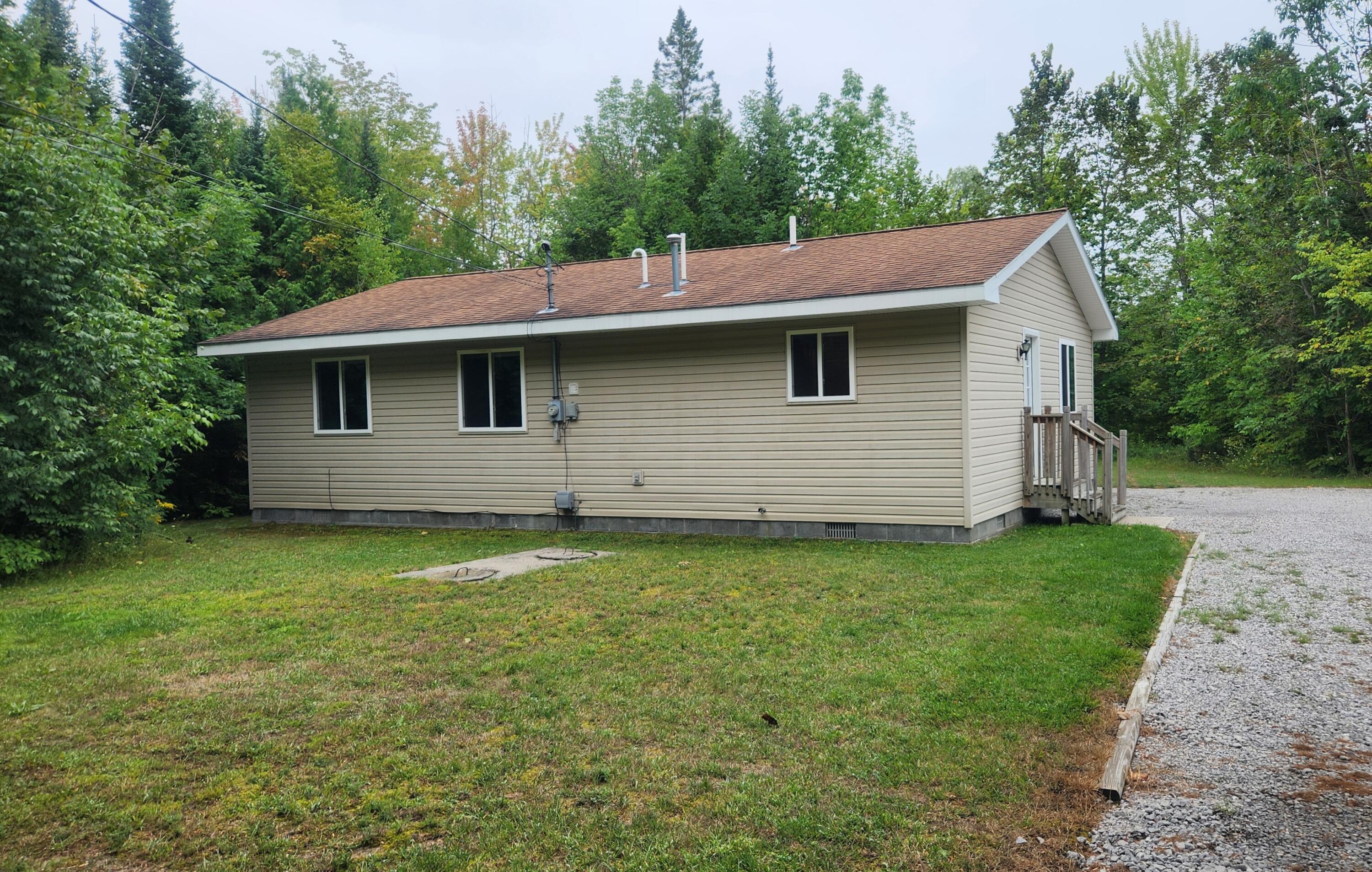 2187 County Line Road Alpena, MI 49707 - Photo 3 of 16 Gallery Image 3