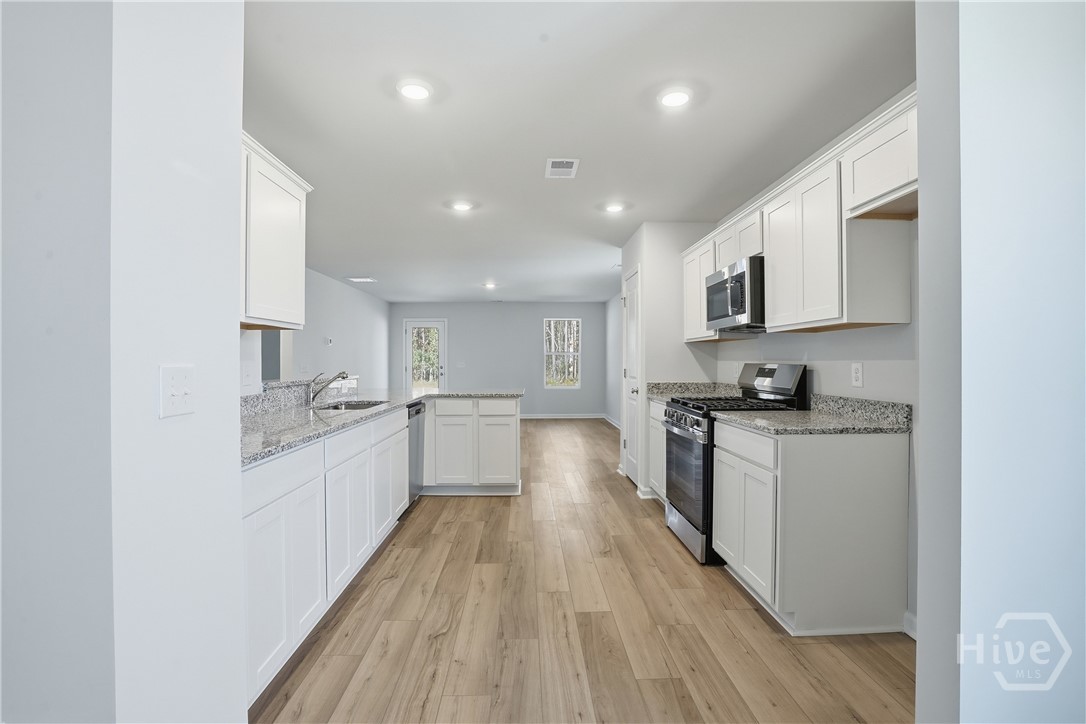 457 Waters Edge Way Hardeeville, SC 29927 - Photo 5 of 35