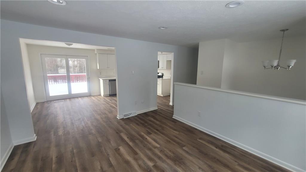 118 Gerner Road Cabot, PA 16023 - Photo 6 of 21