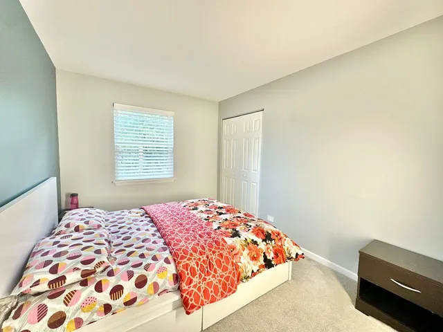 $3,800 | 1384 Marble Hill Drive, Lake Zurich, IL 60047