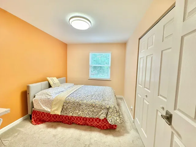 $3,800 | 1384 Marble Hill Drive, Lake Zurich, IL 60047