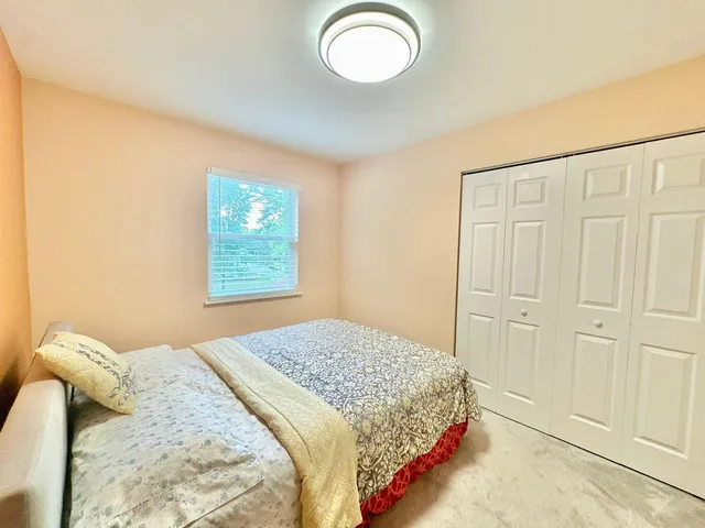 $3,800 | 1384 Marble Hill Drive, Lake Zurich, IL 60047