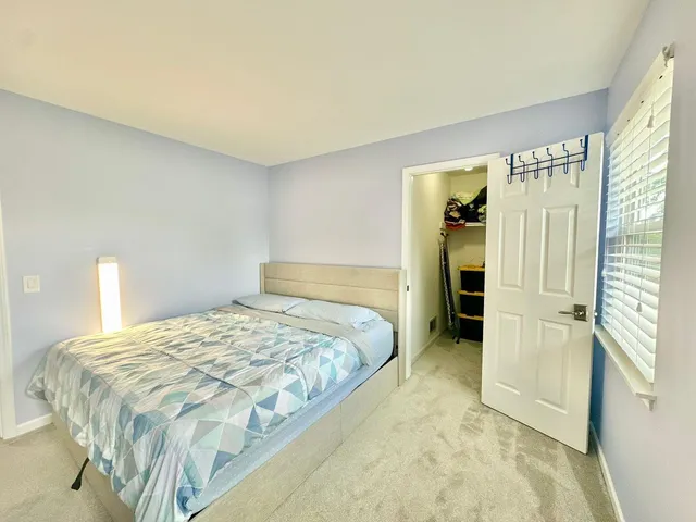 $3,800 | 1384 Marble Hill Drive, Lake Zurich, IL 60047