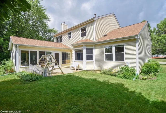 $3,800 | 1384 Marble Hill Drive, Lake Zurich, IL 60047