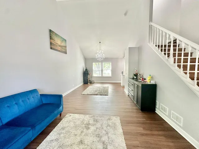 $3,800 | 1384 Marble Hill Drive, Lake Zurich, IL 60047