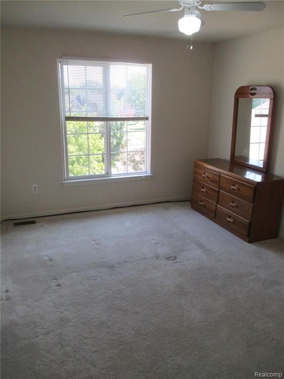 3268 Empire Drive Rochester, MI 48309 - Photo 27 of 43